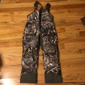 Youth camo Insulated hunting bibs